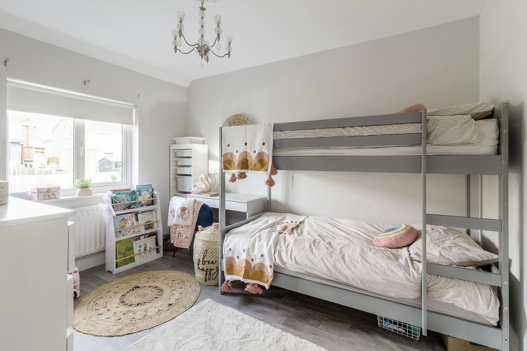 Manor Road, Barton Seagrave, Northants, NN15 6WE