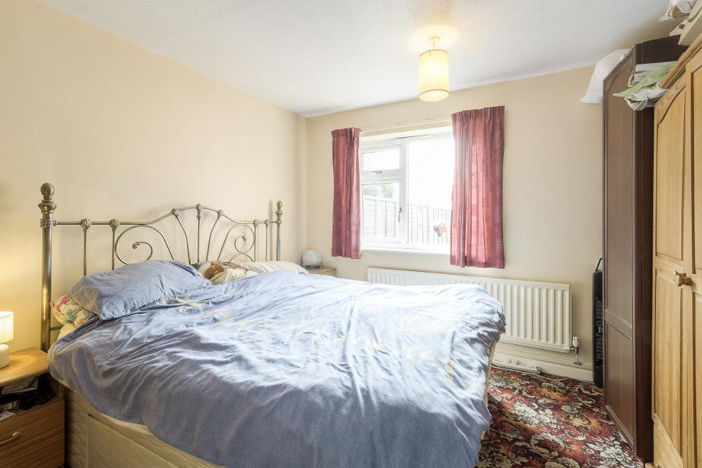 Cabot Close, Rothwell, Kettering, Northants, NN14 6SL