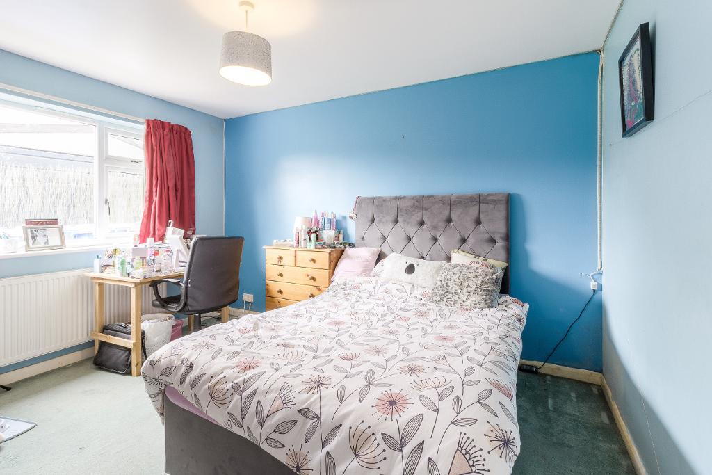 Cabot Close, Rothwell, Kettering, Northants, NN14 6SL