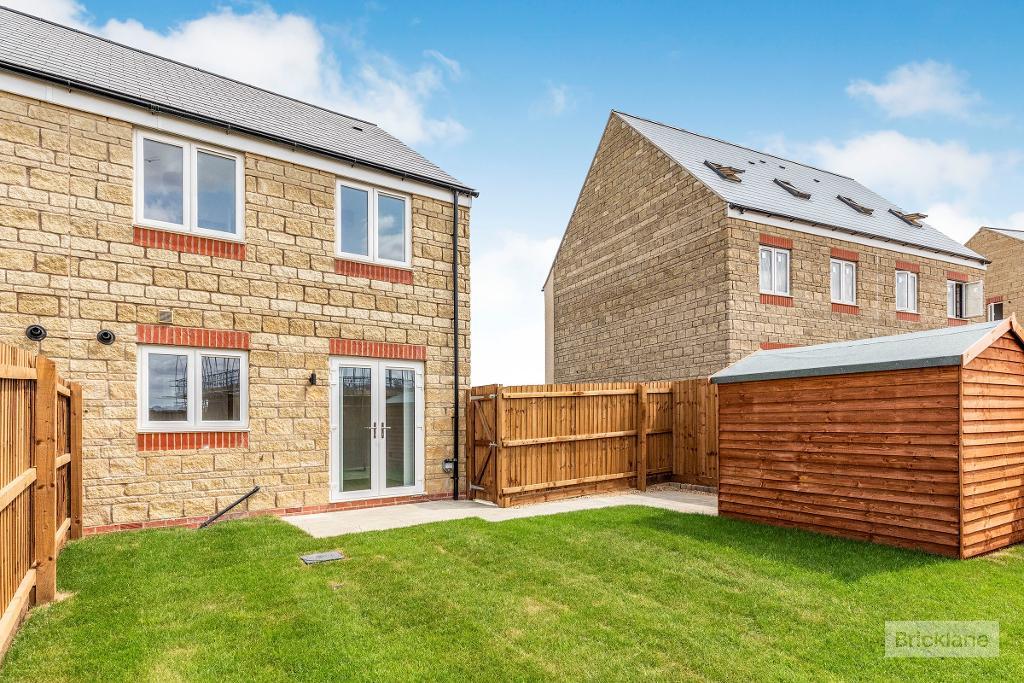 Airfield Way, Corby, Northants, NN17 3FZ
