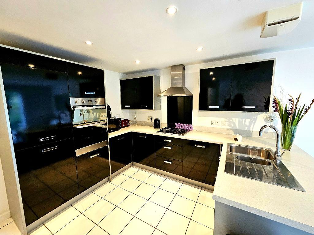 Horse Fair Lane, Rothwell, Kettering, Northants, NN14 6GT