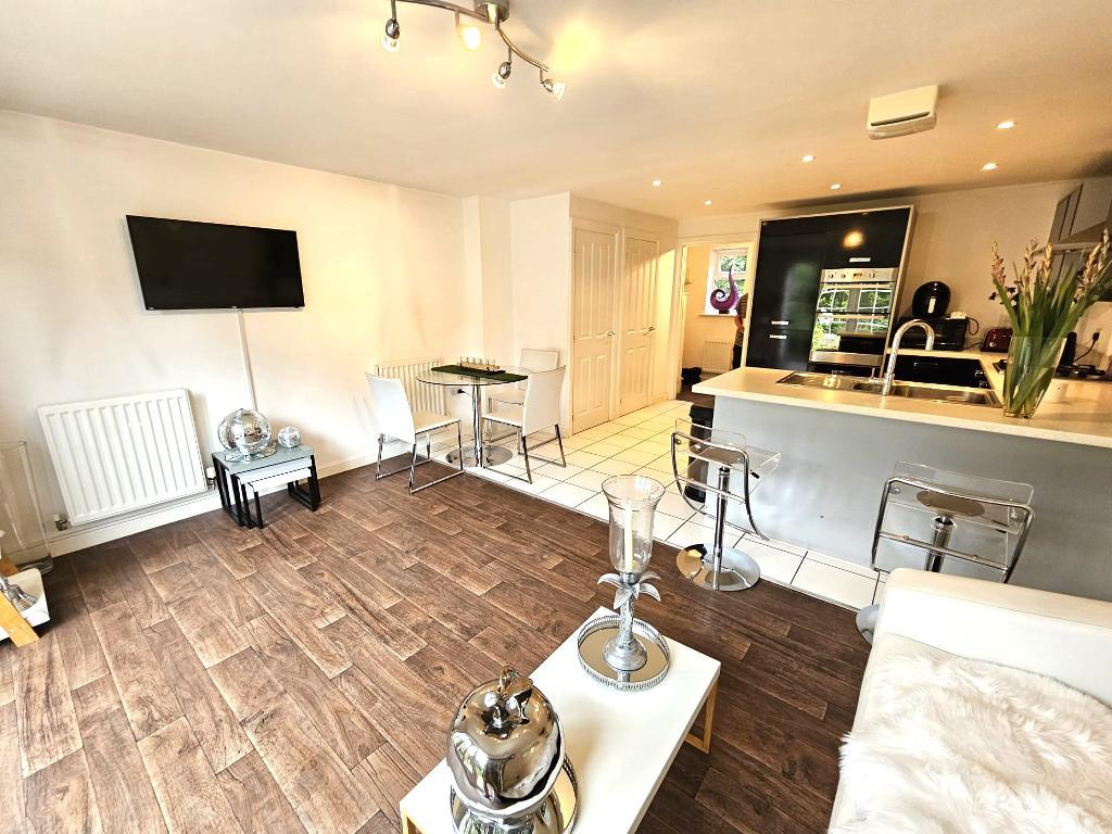 Horse Fair Lane, Rothwell, Kettering, Northants, NN14 6GT