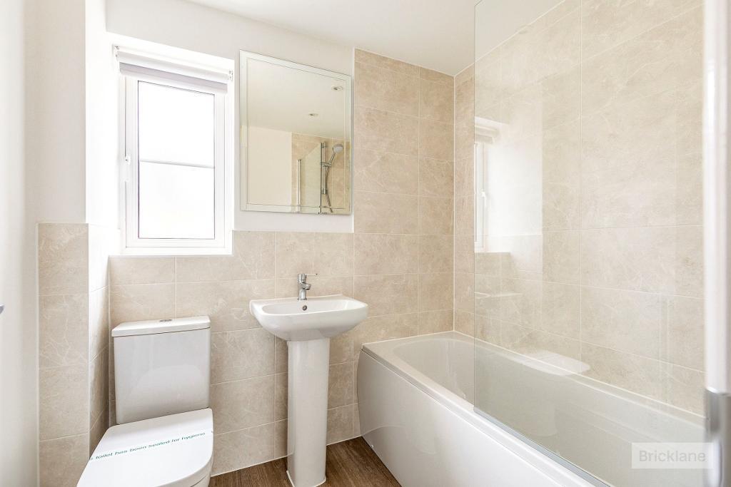 Fowler Drive, Market Harborough, Leicestershire, LE16 9XE