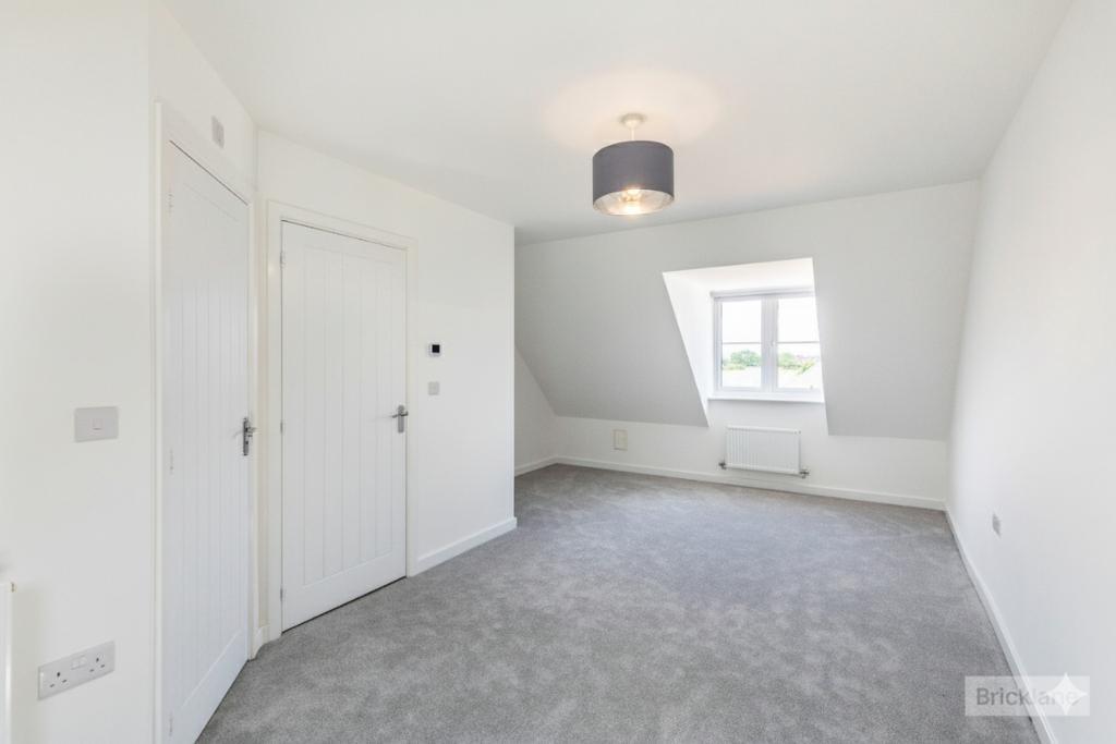 Garland Road, Weldon Park, Corby, Northants, NN17 3FN