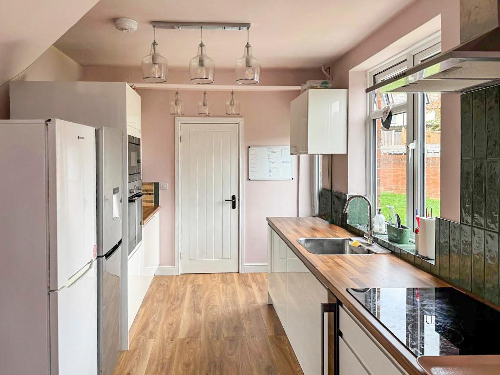 Compton Place, Kettering, NN16 0LZ