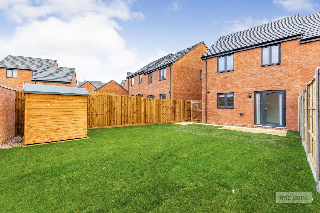 Mostyn Street, Wellingborough, Northants, NN8 6BZ