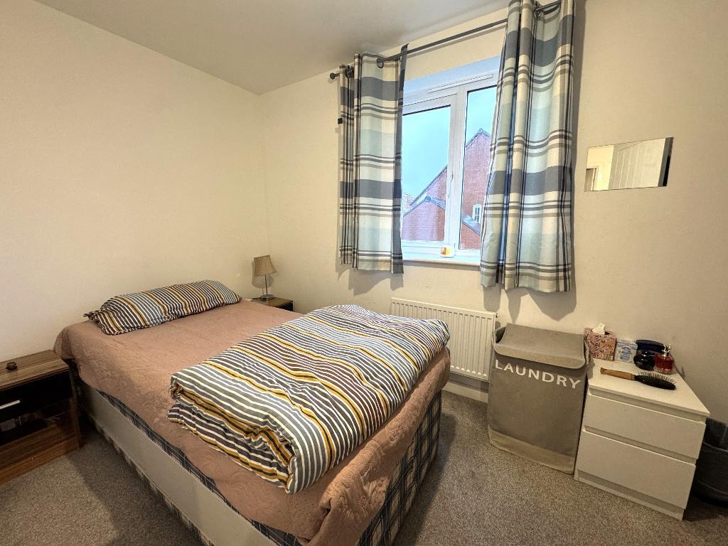 Fallow Road, Rothwell, Northants, NN14 6FS