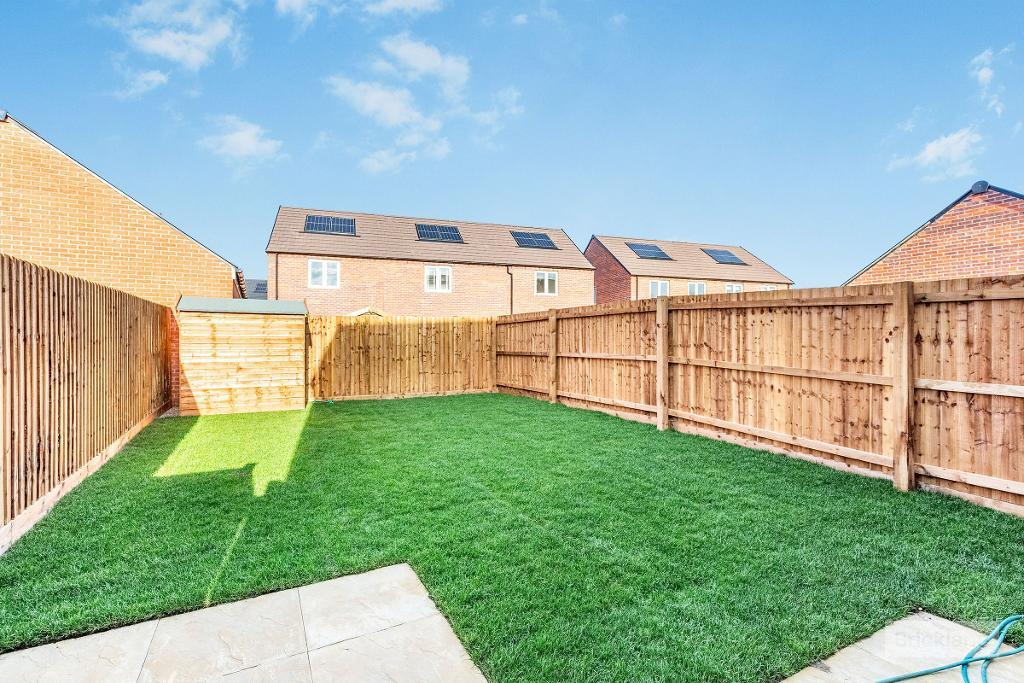 Blackcap Close, Rothwell, NN14 6GF