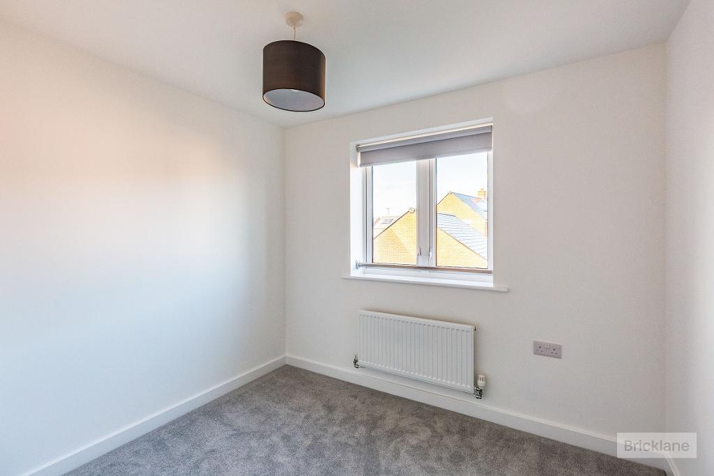 Blackcap Close, Rothwell, NN14 6GF