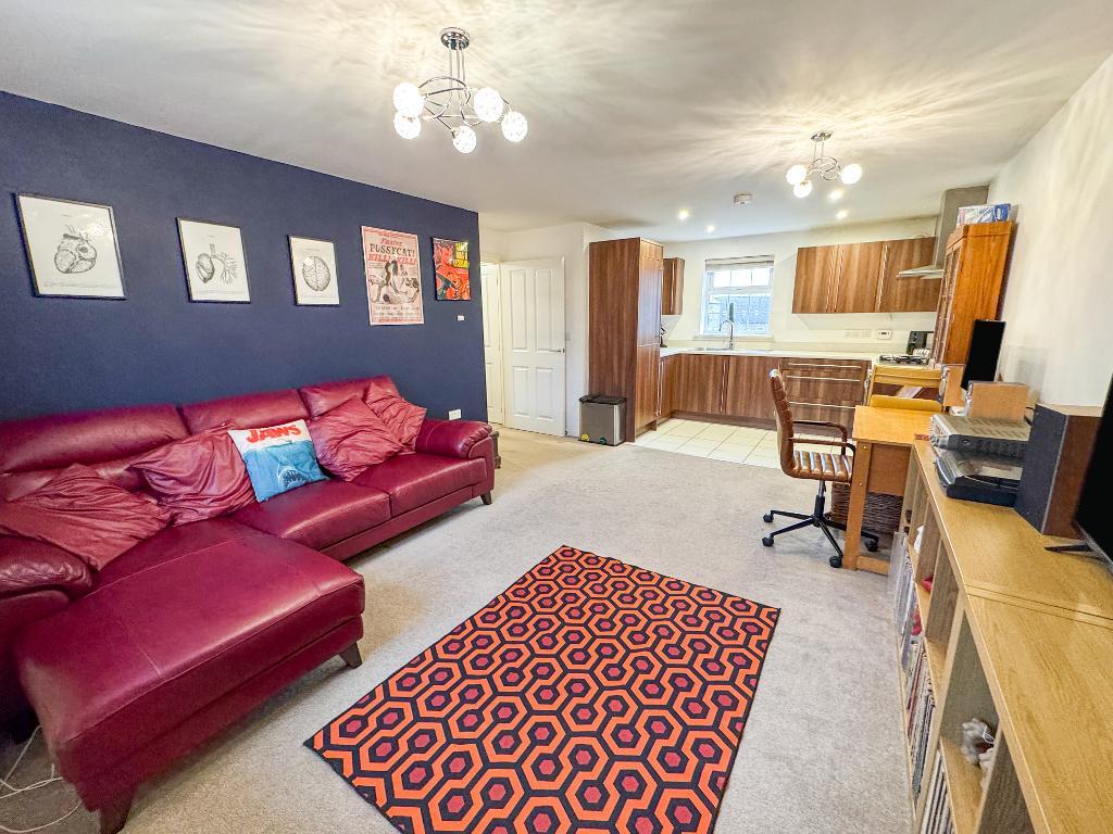 Horsefair Lane, Rothwell, NN14 6GT