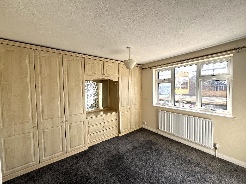 Eastbrook Hill, Desborough, Northants, NN14 2QQ
