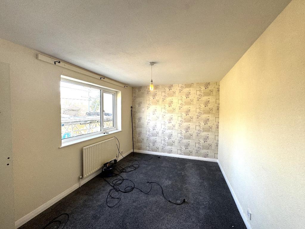 Eastbrook Hill, Desborough, Northants, NN14 2QQ