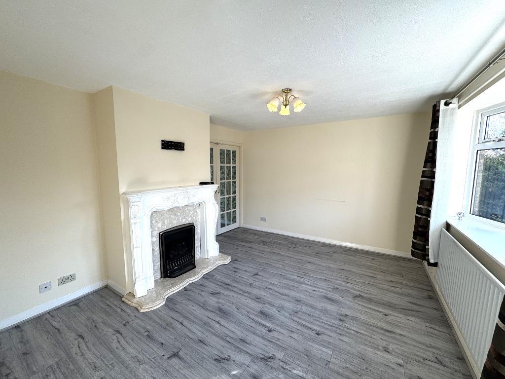 Eastbrook Hill, Desborough, Northants, NN14 2QQ