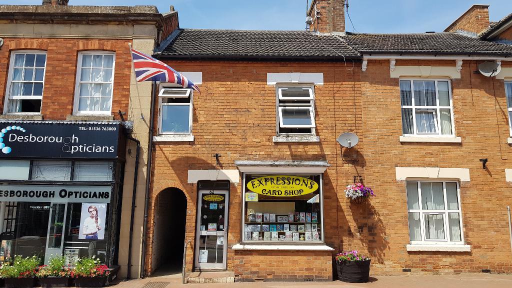 Station Road, Desborough, Northants, NN14 2RS