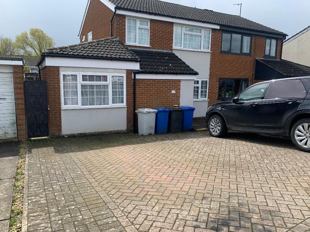 Chichester Close, Rothwell, nn14 6su